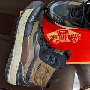 Vans UltraRange EXO GoreTex